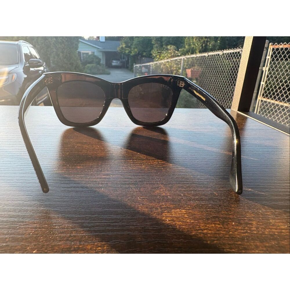 DIFF Eyewear Black Oversized Square Sunglasses Gradient Lenses Stylish - Picture 5 of 8